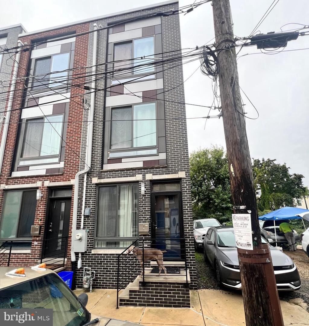 Property Photo:  2066 E Rush Street  PA 19134