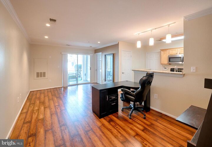 Property Photo:  12854 Fair Briar Lane  VA 22033