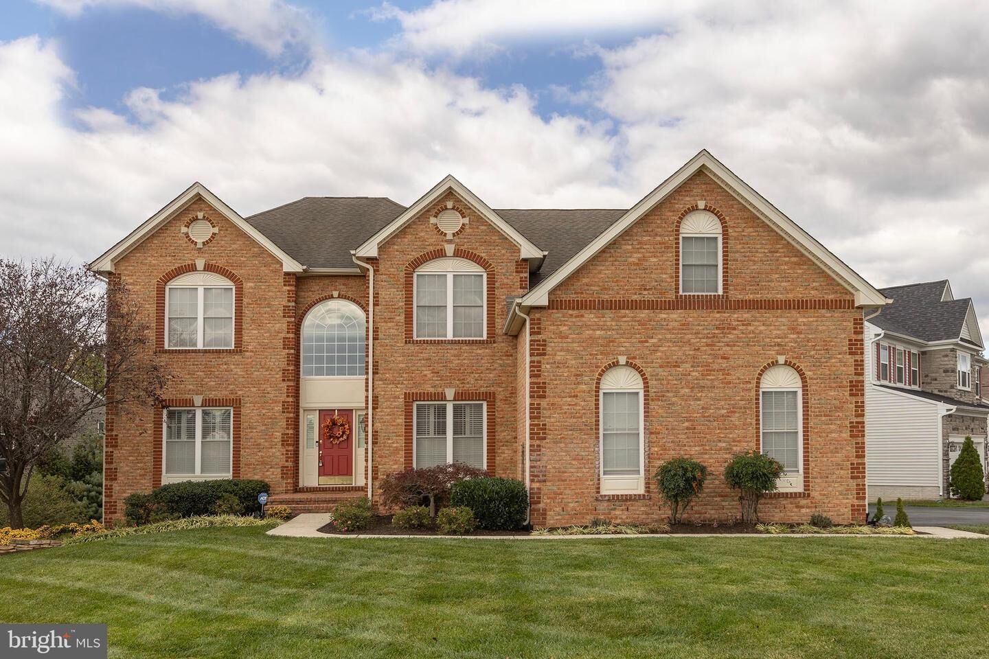 Property Photo:  112 Heath Court  VA 22602