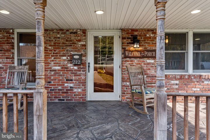 Property Photo: 212 Plumbridge Drive PA 19056
