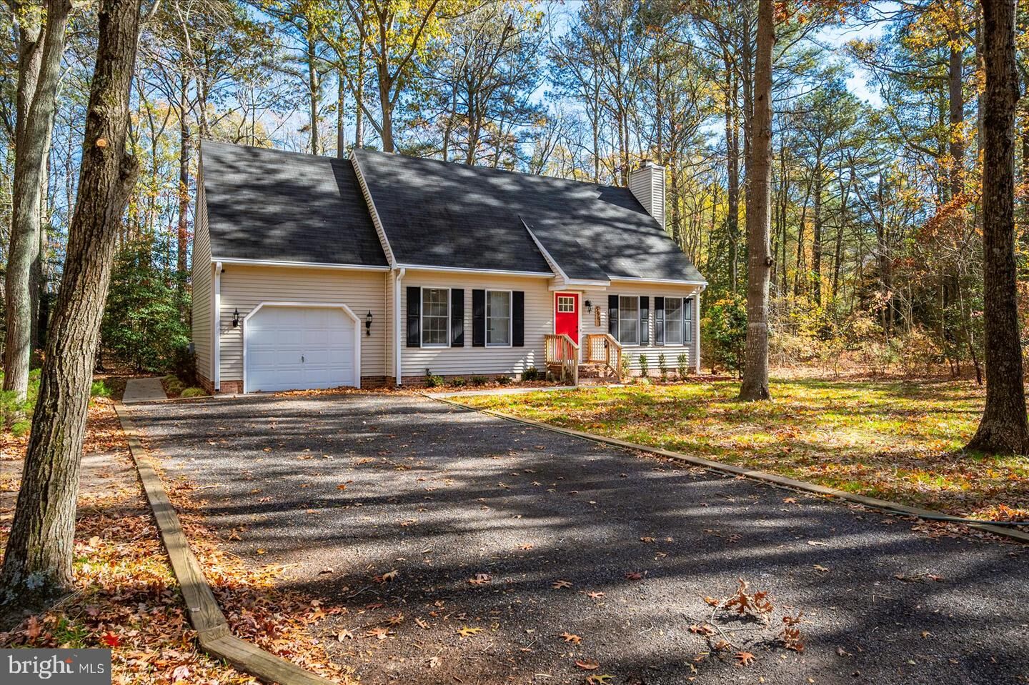 Property Photo:  5991 Hounds Bay Circle  MD 21801 