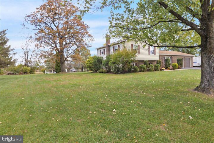 Property Photo:  86 Tower Road  PA 19541