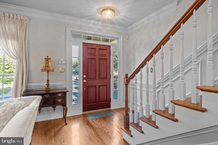 Property Photo:  8 Dunham Lane  PA 18940