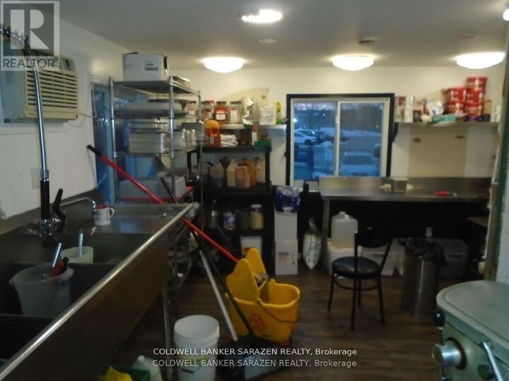 Property Photo:  908-912 St. Laurent Boulevard North  ON K1K 3B3