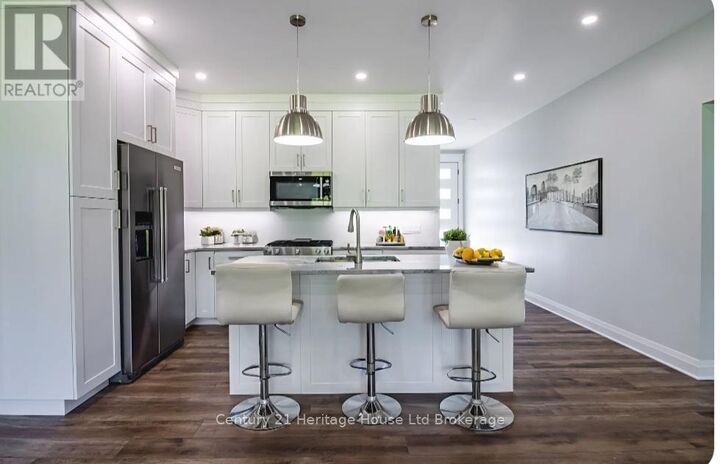 Photo de la propriété:  11651 Plank Road  ON N0J 1H0