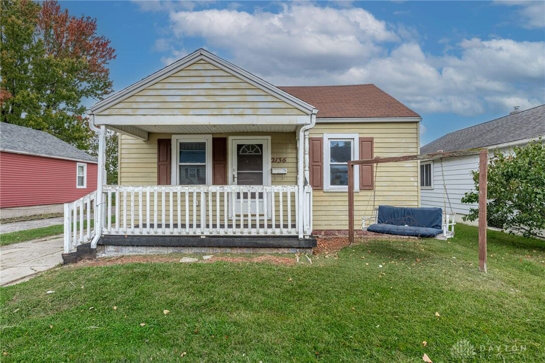 Property Photo:  2136 Hillside Avenue  OH 45503 