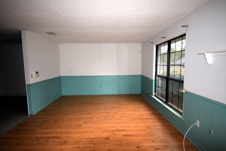 Property Photo:  6062 Garden City Road  FL 32539