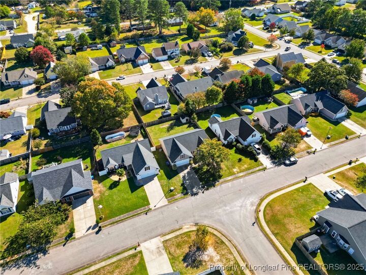 Property Photo:  1539 Pinebrook Drive  NC 28314 