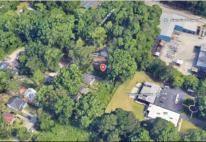 Property Photo:  751 S Grand Avenue NW  GA 30318