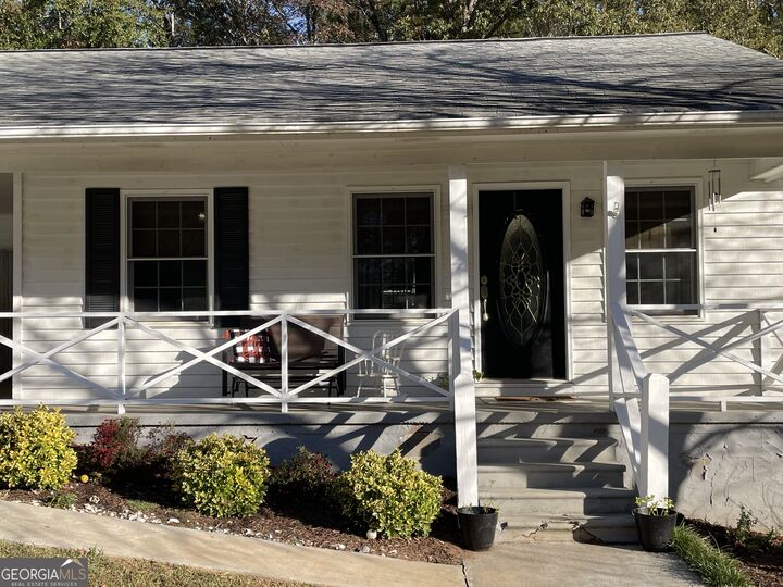 Property Photo:  125 Flint Hill Drive  GA 30054