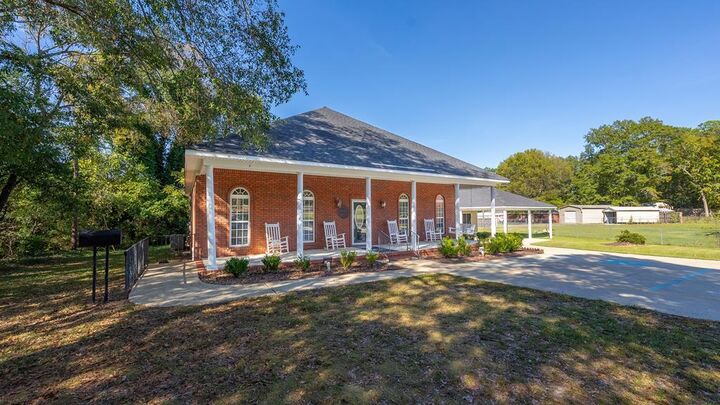 Property Photo: 4506 Auburn Road AL 36870