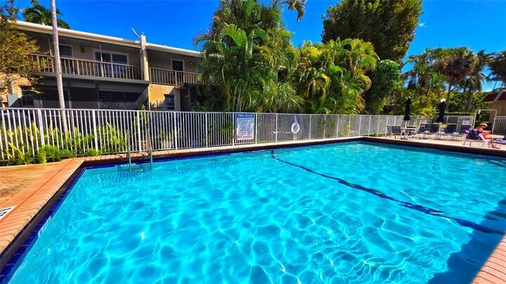 Property Photo:  2001 Atlantic Shores Blvd 411  FL 33009