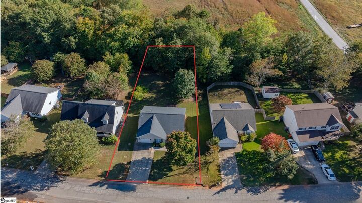 Property Photo: 33 Michell Drive SC 29687