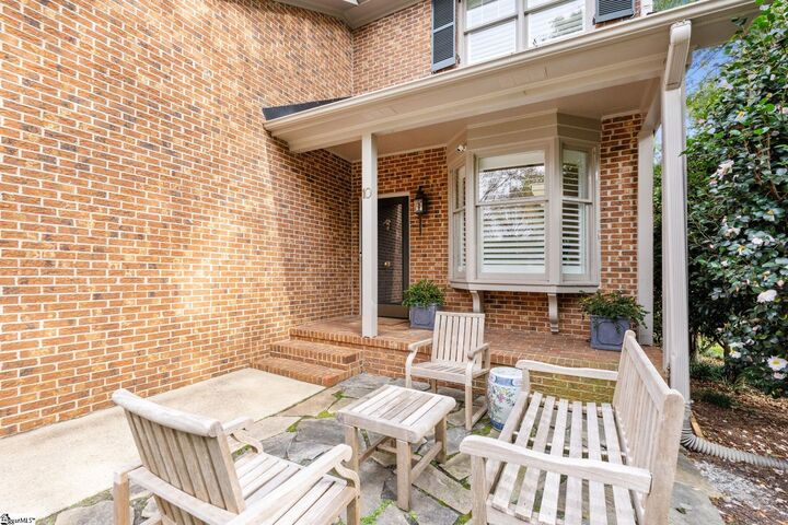 Property Photo:  300 E Broad Street Unit 10  SC 29601