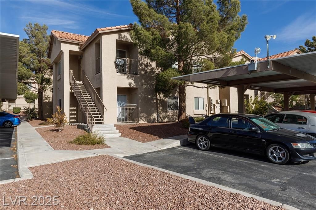 Property Photo: