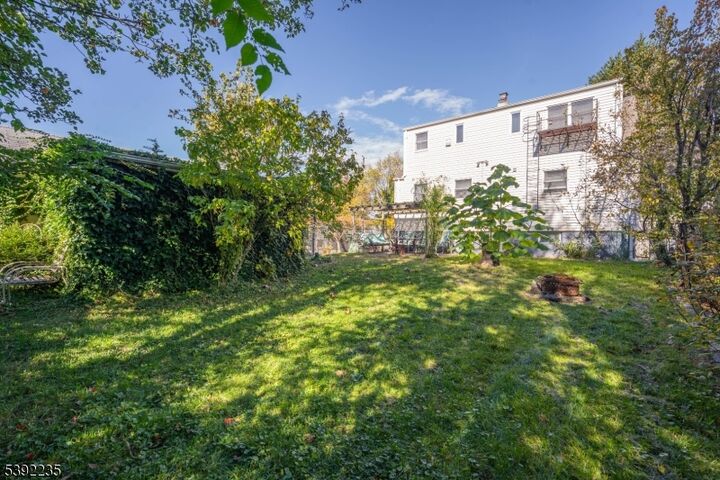 Property Photo:  2604 Parkway Ave 2  NJ 07036 