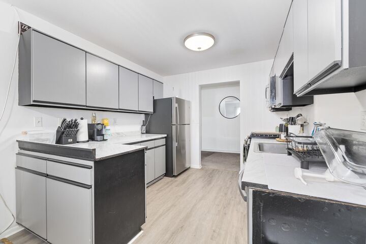 Property Photo: 5 Riverview Ct NJ 07094