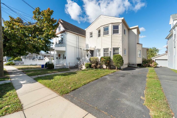 Property Photo:  49 Livingston Ave 2  NJ 07071