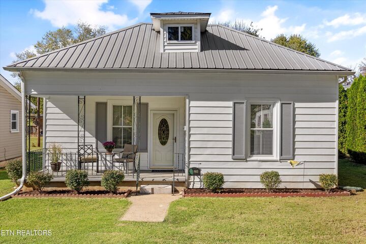 803 Bell Ave  Lenoir City TN 37771 photo