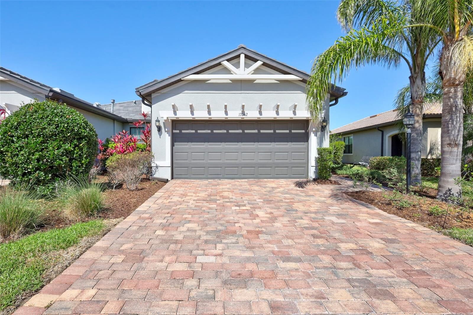 Property Photo:  17042 Hampton Falls Terrace  FL 34202