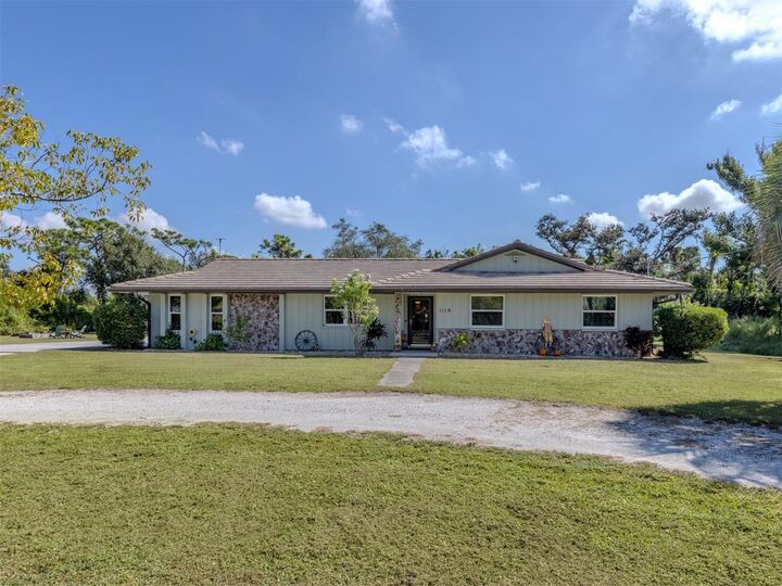Property Photo:  1110 Gladstone Boulevard  FL 34223 