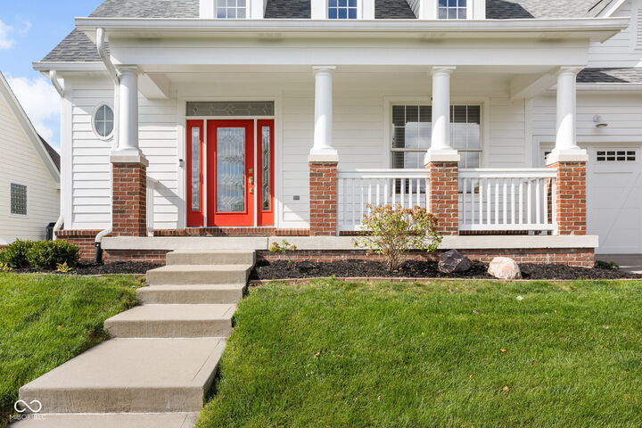 Property Photo:  13008 Overview Drive  IN 46037