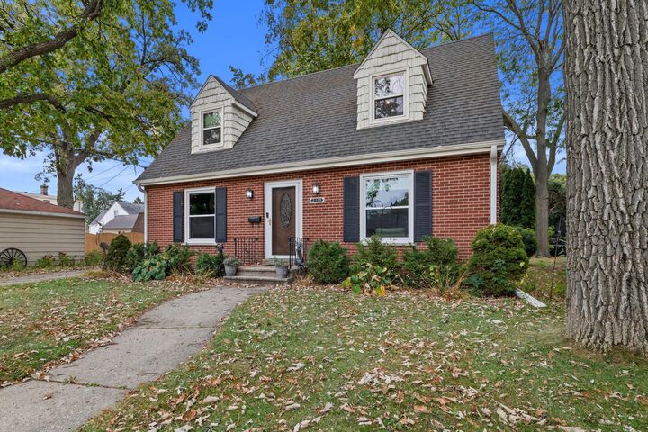 Property Photo:  2115 36th St  WI 53140 