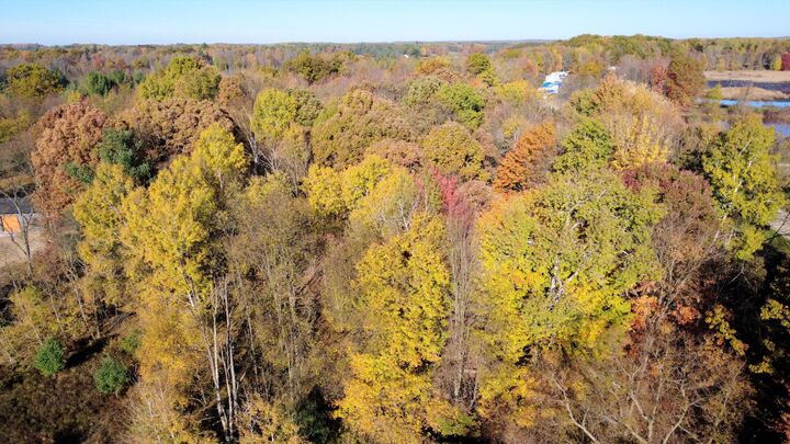 Property Photo: 6359 Kilkenny Drive MI 49346