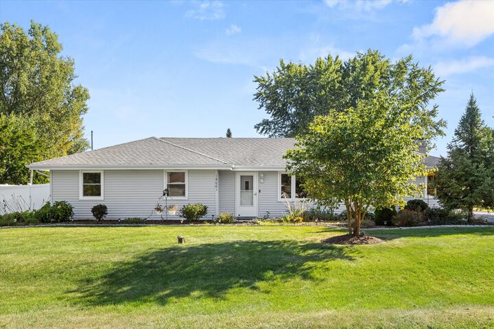 Property Photo:  16001 S Leach Drive  IL 60491