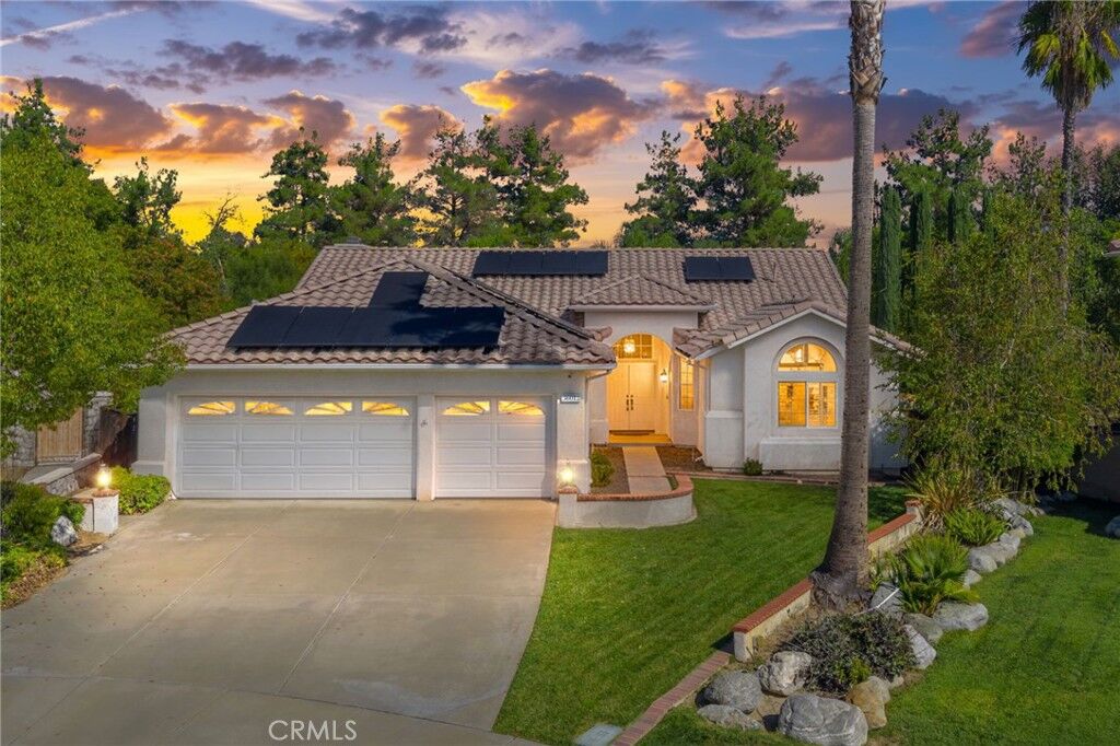 Property Photo:  36012 Corte Pavia  CA 92562 