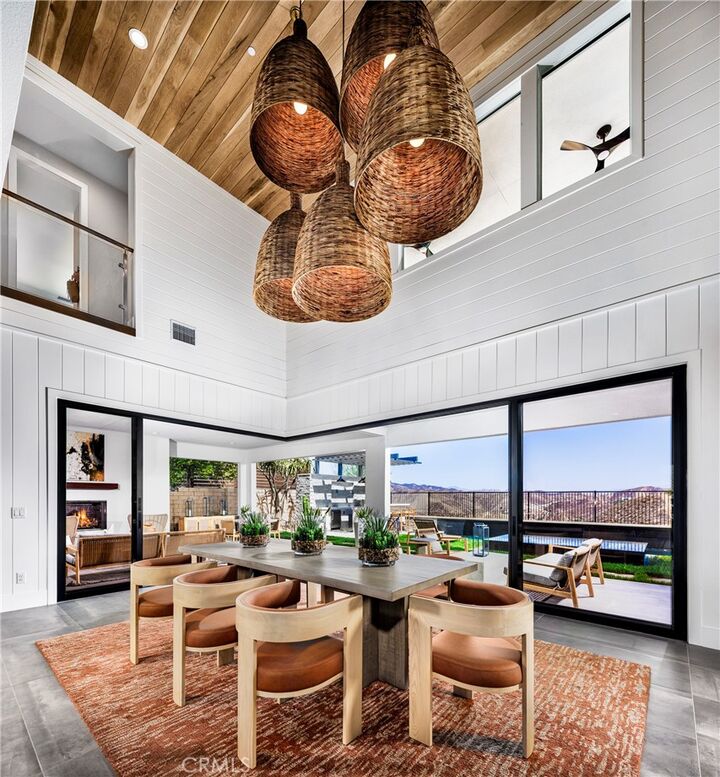 Property Photo:  24202 N Corte Alegra  CA 91354 