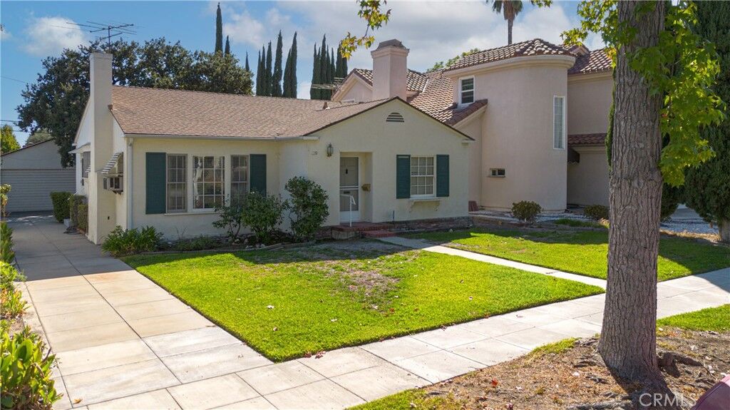Property Photo:  320 Laurel  CA 91006
