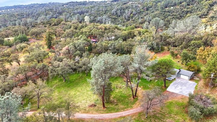 Property Photo:  5192 Holly Drive  CA 95682