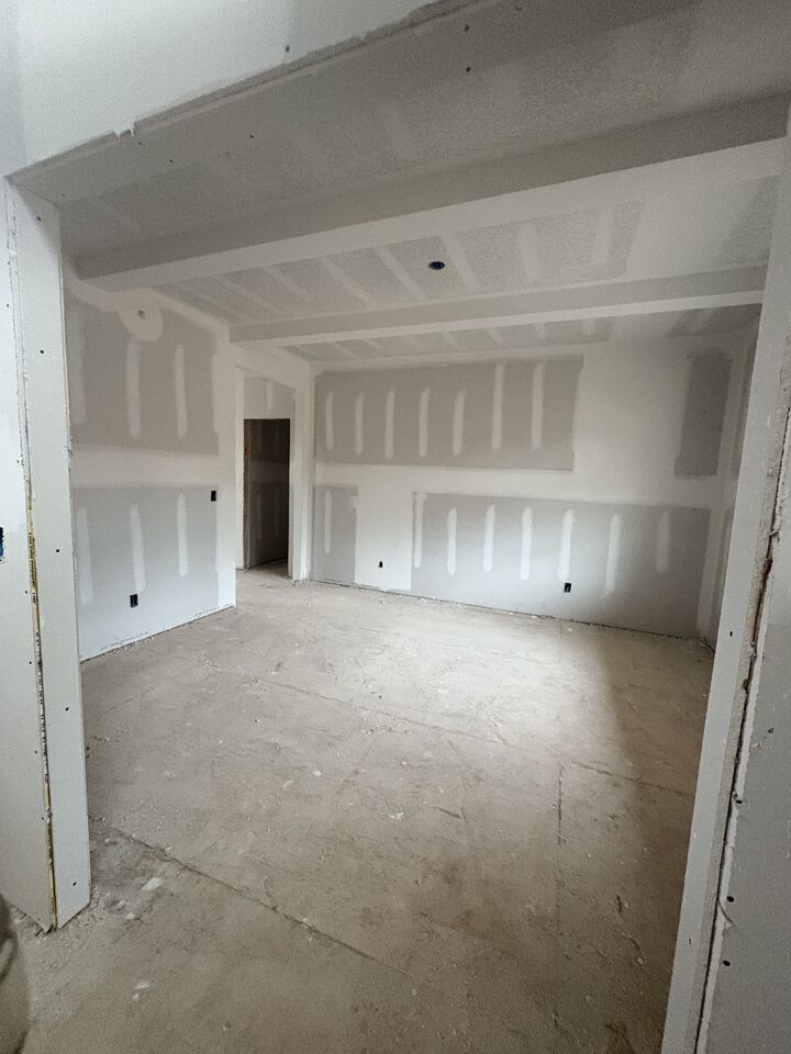 Property Photo:  370 Young Ln  TN 37146