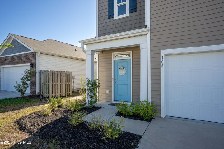 Property Photo:  106 Mesa Lane  NC 28445 