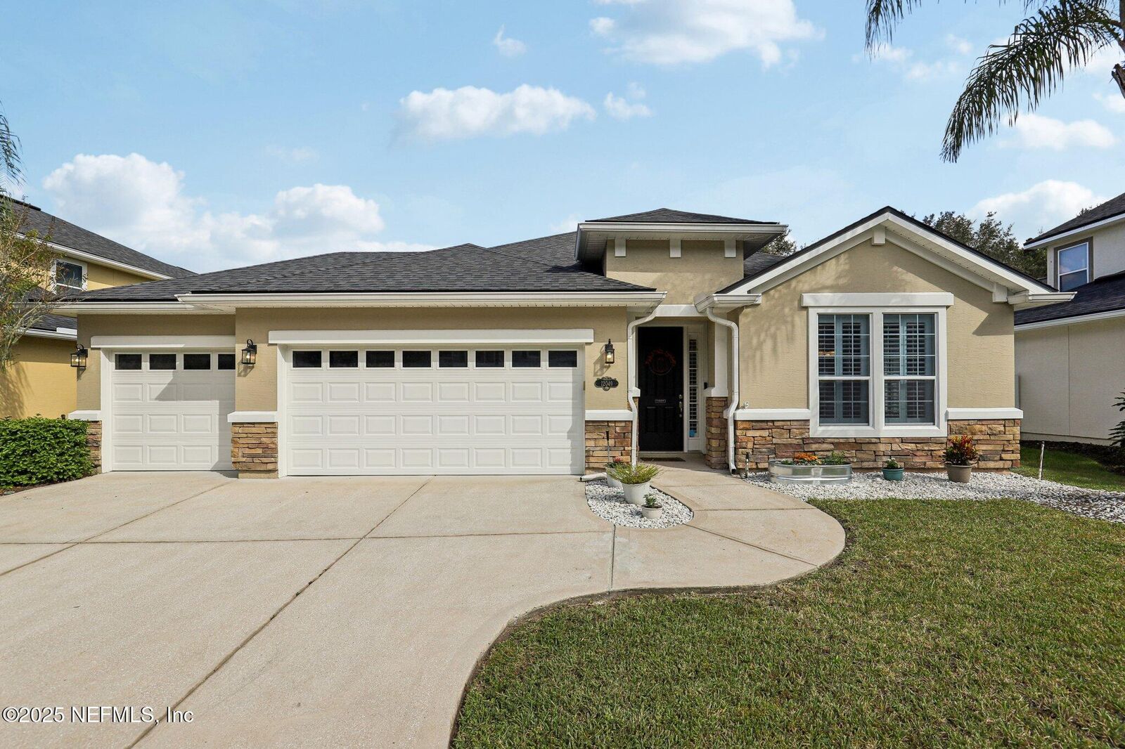 Property Photo: 12049 Watch Tower Drive FL 32258