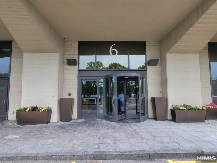 Property Photo:  6 Horizon Road 310  NJ 07024 