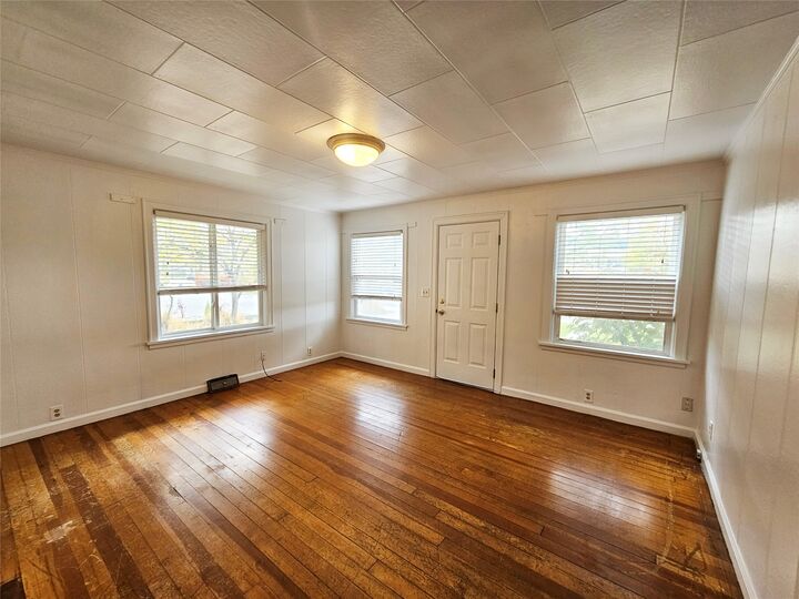 Property Photo:  706 South Avenue W  MT 59801 