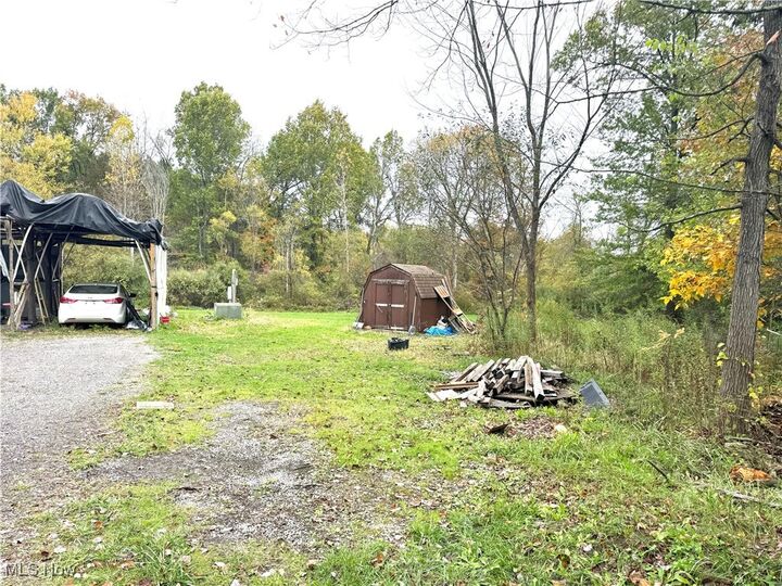 Property Photo:  49358 England Drive  OH 44413