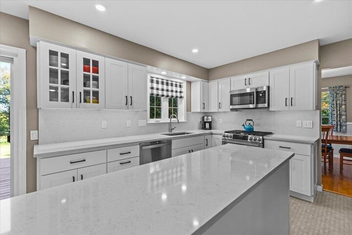 Property Photo:  77 Maplewood Drive  VT 05482 