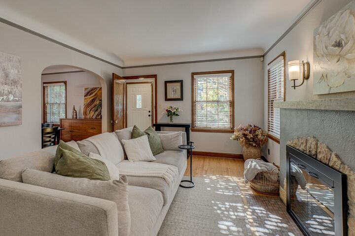 Property Photo:  1631 Bayard Avenue  MN 55116