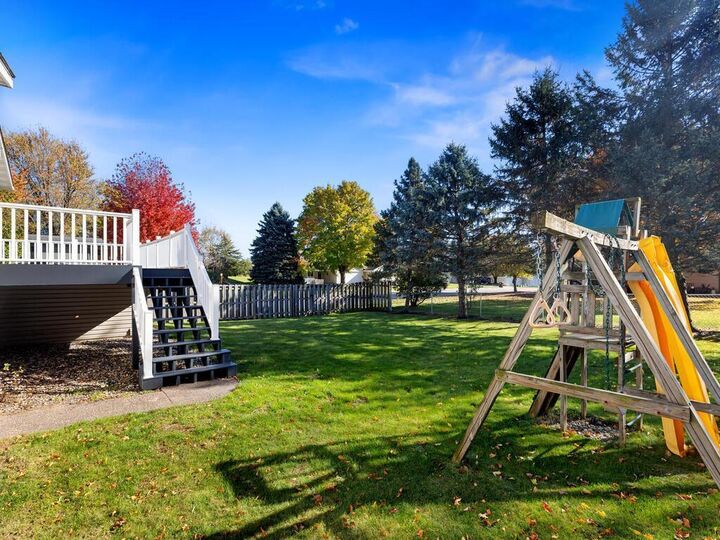 Property Photo: 1163 Teal Way MN 55033