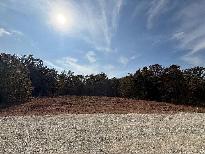 Property Photo:  20 West Street  OK 73068 