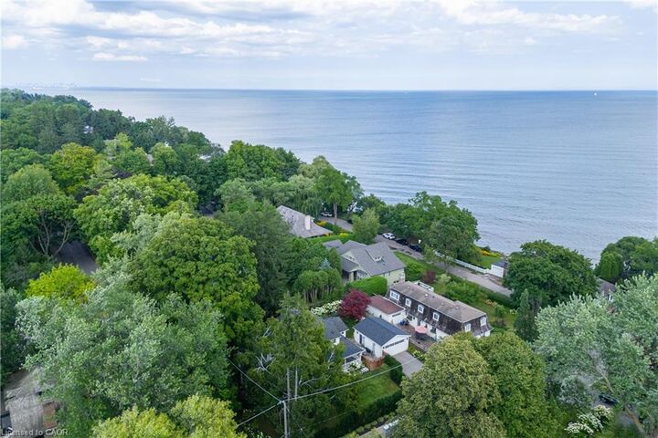 Property Photo: 212 King Street ON L6J 1B5