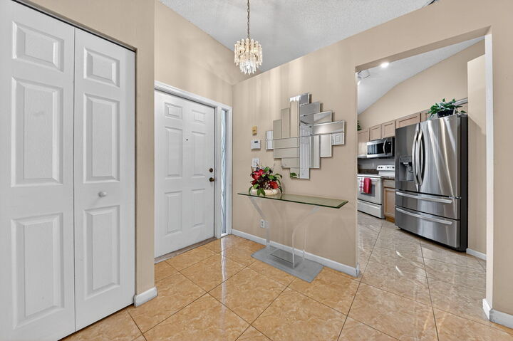 Property Photo:  2739 Quaking Leaf Lane  FL 33436