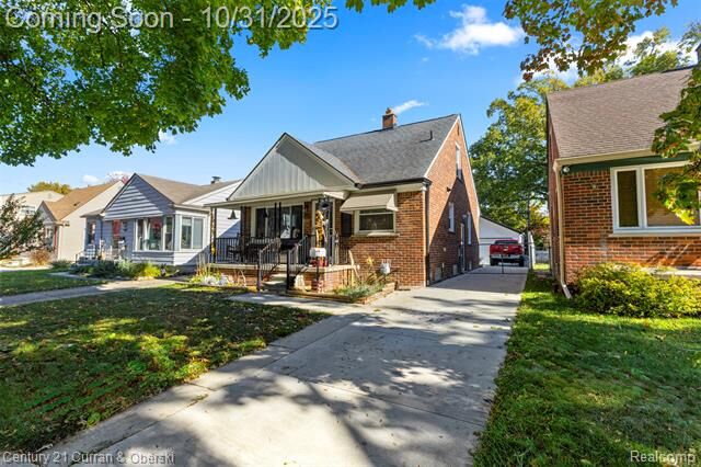 Property Photo:  3625 Katherine Street  MI 48124 