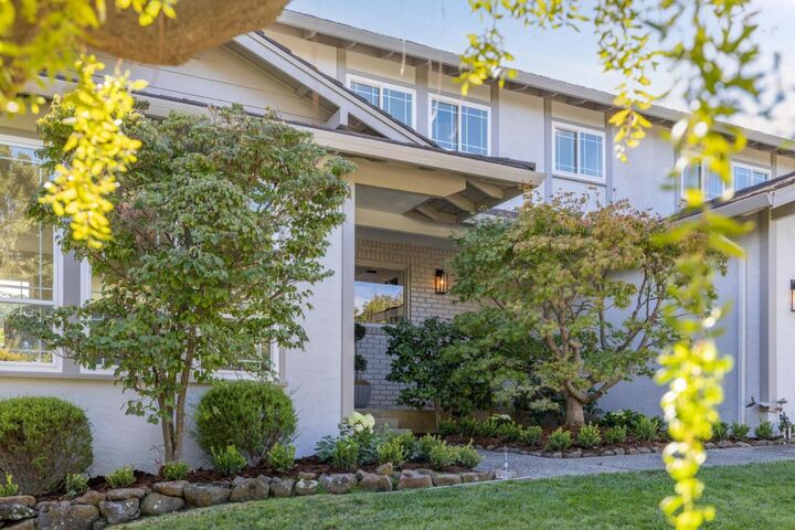 Property Photo:  705 Melissa Court  CA 94402
