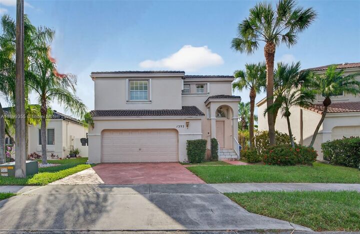 Property Photo:  1392 NW 159th Ln  FL 33028