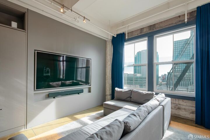 Property Photo:  2 Mint Plaza 905  CA 94103