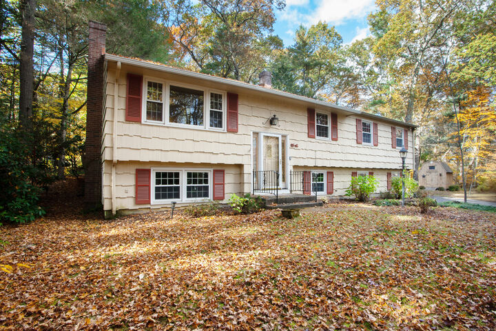 51 Pine Glen Road  Simsbury CT 06070 photo